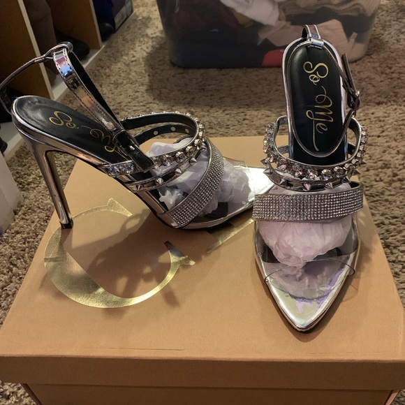 Miss Lola “finally famous” heels - Picture 3 of 4